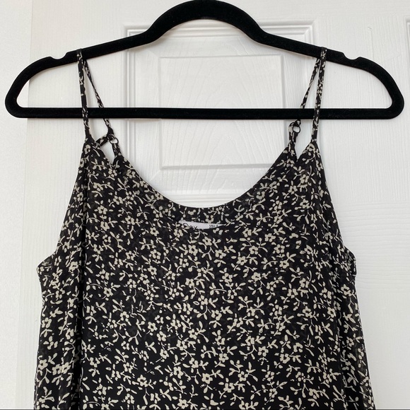 Dex tiered asymmetrical floral dress - Picture 2 of 6